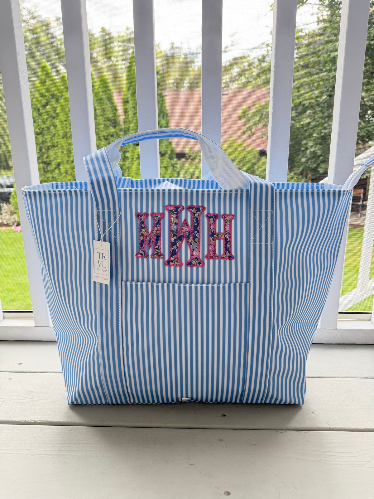Jumbo Tote by TRVL Design